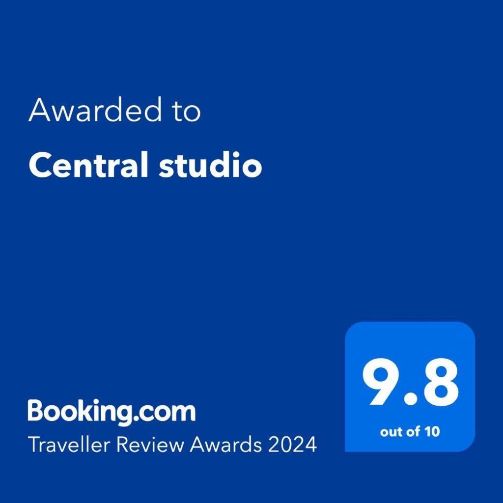 Central Studio Apartment Букурещ Екстериор снимка